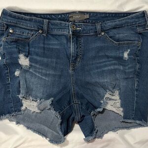 Torrid cut-off style denim shorts size 18